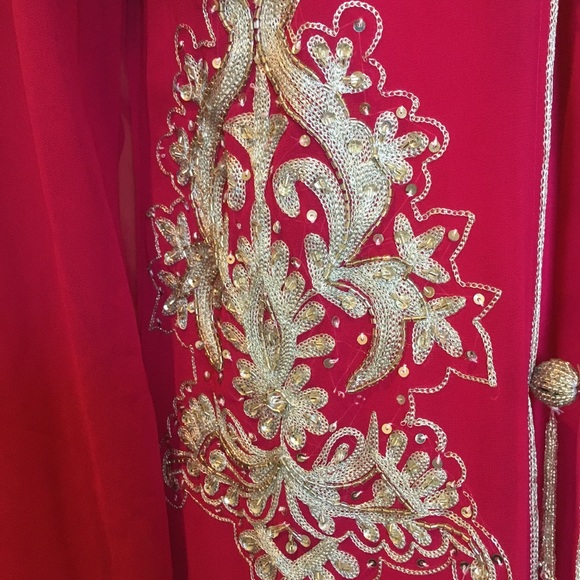 Pink Kaftan with Silver Embellishments (Pr… - Picture 5 of 8